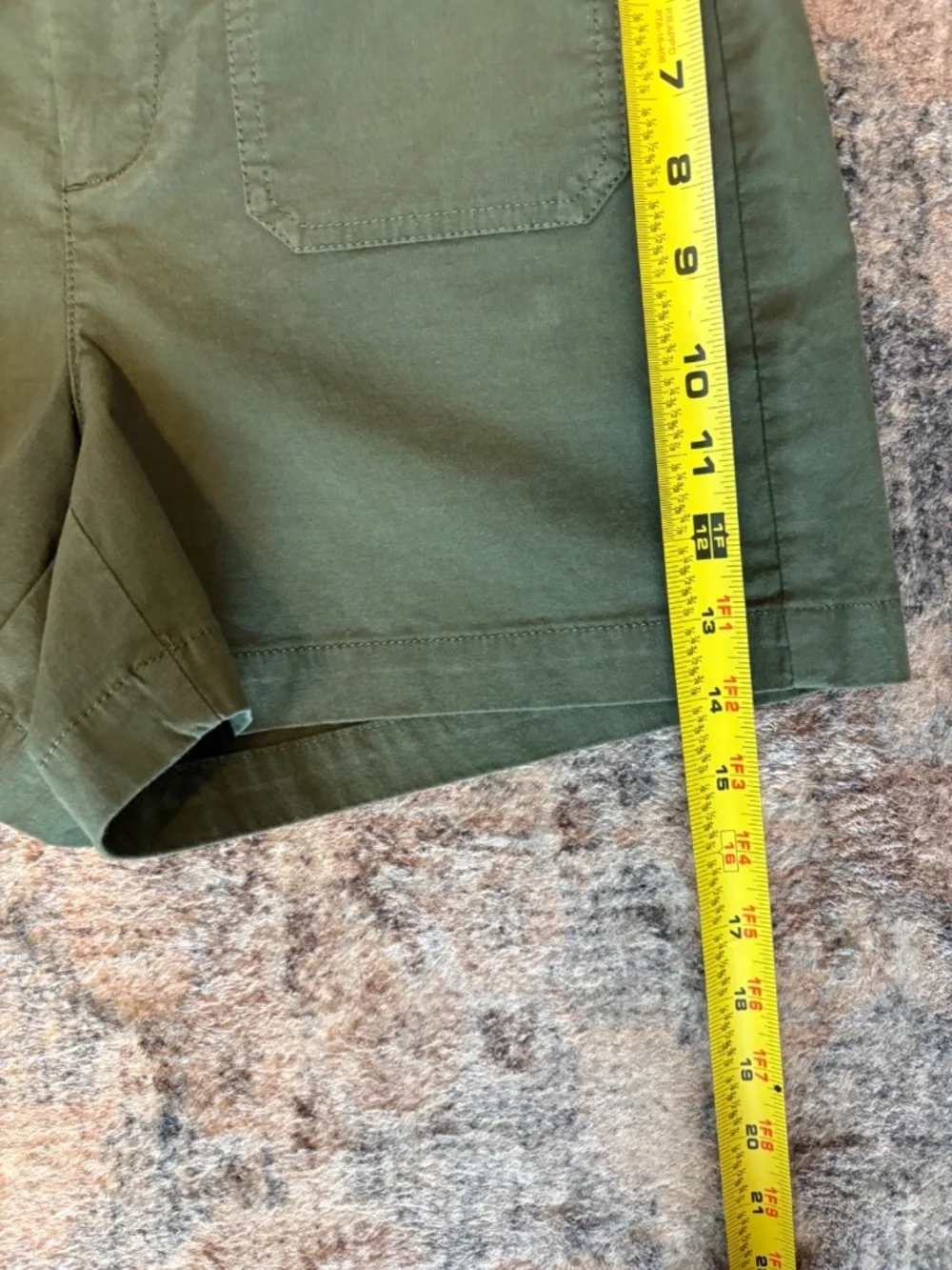 J. Crew Women's Linen-Blend Lizzie Patch-Pocket Shorts Size 26 Army Green NWT